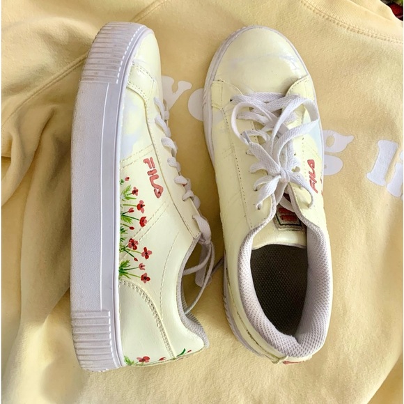Chunky Floral Custom Filas - Picture 2 of 6